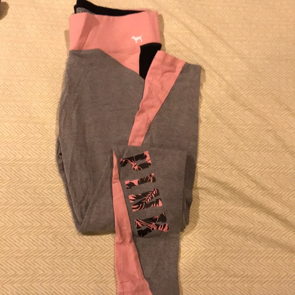 PINK Victoria's Secret Pants - Yoga pants